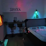 Spaya Jacuzzi Centrum - With Cinema & Private Parking *