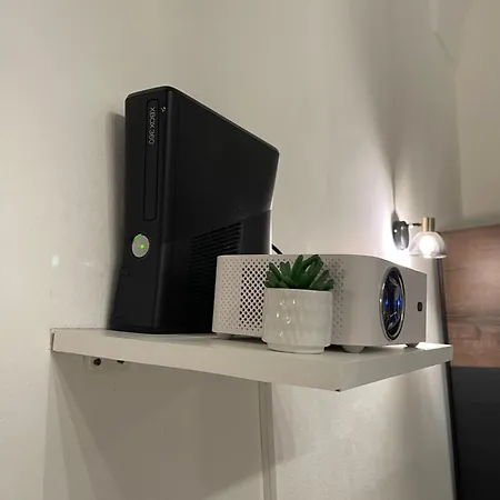 Apartment Spaya Jacuzzi Centrum - With Cinema & Private Parking Kosice