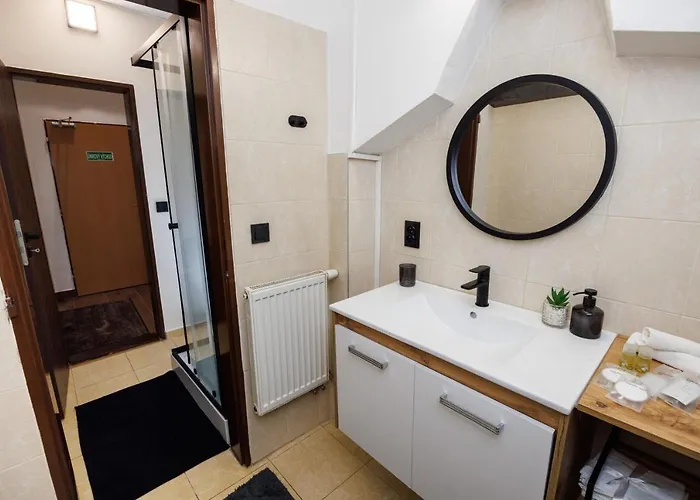 Appartamento Spaya Jacuzzi Centrum - With Cinema & Private Parking