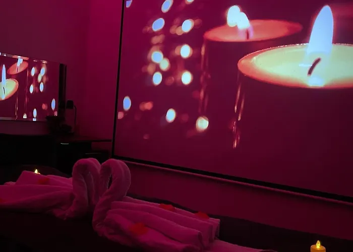 Spaya Jacuzzi Centrum - With Cinema & Private Parking Appartamento *