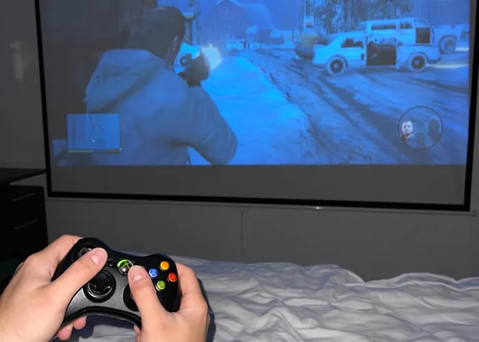 Spaya Jacuzzi Centrum - With Cinema & Private Parking * Košice