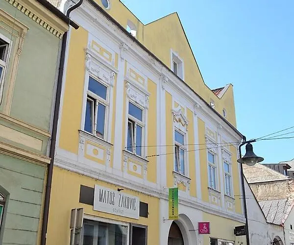 Appartamento Spaya Jacuzzi Centrum - With Cinema & Private Parking