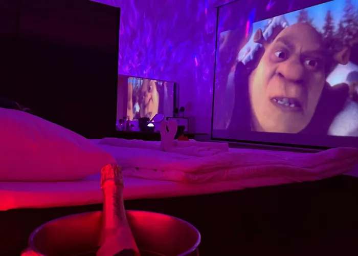 Appartamento Spaya Jacuzzi Centrum - With Cinema & Private Parking